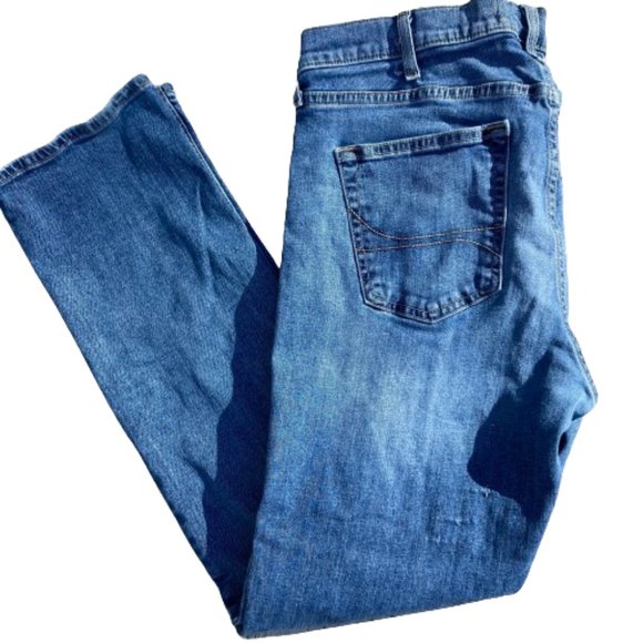 Hollister Men's 36x34 Jeans Classic Straight w Some Stretch, Medium Wash, EUC - Picture 4 of 9